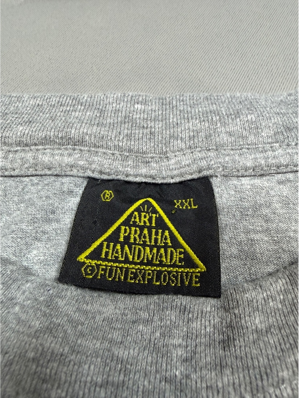 Art Praha Handmade Fun Explosive Prague T-Shirt Men’s XXL Gray Graphic Tee - Picture 5 of 8